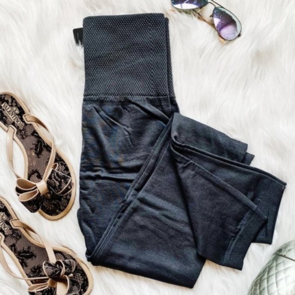 Yelete Smocked Leggings Grey High Rise One Size